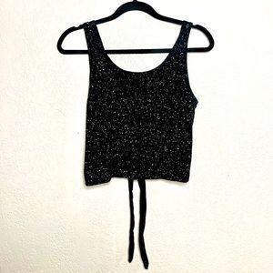 Lululemon Cropped Tie Back Tank - 4 Black/White